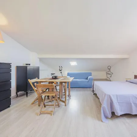 Libeccio By Interhome *